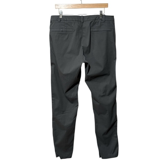 EUC - Lululemon Commision Pant Classic Size 34 - Dark Olive - Picture 7 of 8